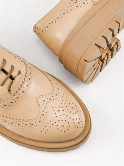 Туфли модельные на выход и на работу A-1