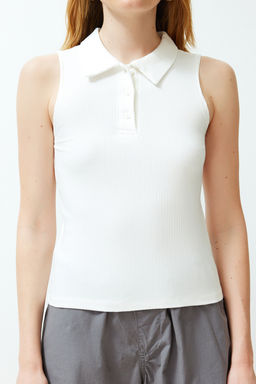 Trendyolmilla Ekru Dugmeli Polo Yaka S?f?r Kol Fitilli Esnek Orme Bluz TWOSS24BZ00100