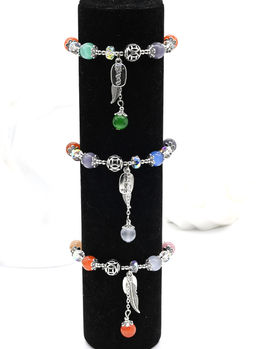 Браслет из кошачьего глаза шарик 10мм с подвесками цвет микс