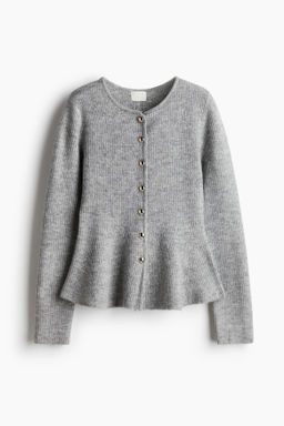 C?rdigan en punto de canal? con peplum