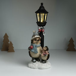 Фигурка светящаяся «Ёжики в зимних нарядах у фонарного столба», 12.5×10.5×31.5 см