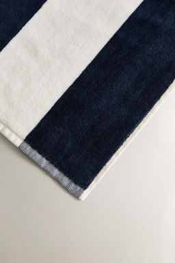 VELOUR BEACH TOWEL WITH WIDE STRIPES - Zara фото 4