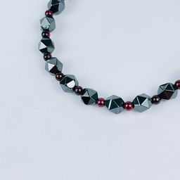 Браслет из Гематита и Граната