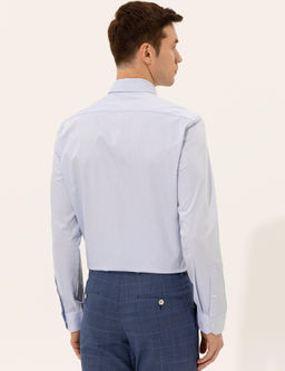 Голубая базовая рубашка зауженного кроя с длинным рукавом - Cacharel фото 5