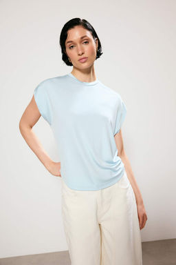 Trendyol Studio Mavi Duz Regular Bisiklet Yaka Dusuk Kol Kolsuz Esnek Orme Bluz TWOSS26BZ00580