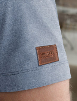 Футболка из премиального хлопка с авторским принтом - Vilatte фото 4