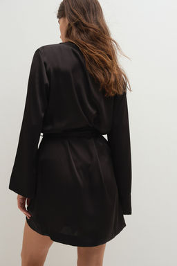 Bata lencera de saten - H&m фото 4