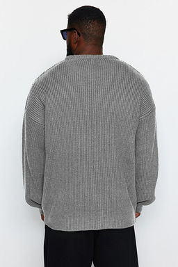 Gri B_y_k Beden Oversize Fit Geni_ Kal_p Bisiklet Yaka Basic Triko Kazak TMNAW24AN00001 - Trendyolmilla фото 2