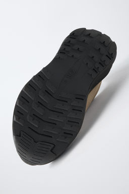 ZAPATILLA DEPORTIVA T?CNICA / Marr?n - Zara фото 7