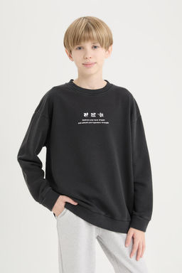 Oversize Geni_ Kal_p Bisiklet Yaka S_rt Bask_l_ Y_kamal_ Soluk Efektli Sweatshirt Erkek _ocuk - Defacto фото 5