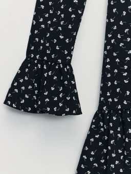 Платье мини с контрастным воротником / Zarina