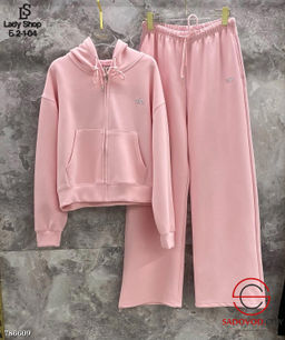 Женский спортивный костюм двойка