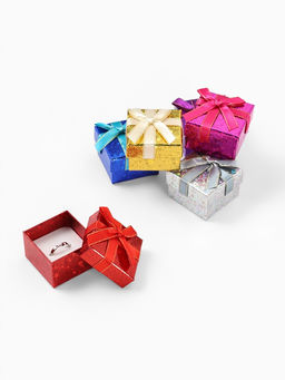 Набор коробочек подарочных 6 шт. под кольцо «Звёзды», 5×5 см, (полезная часть 4.5×4.5 см), цвет МИКС