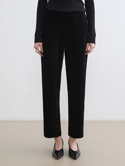 Beli Lastikli Kad?n Kadife Pantolon