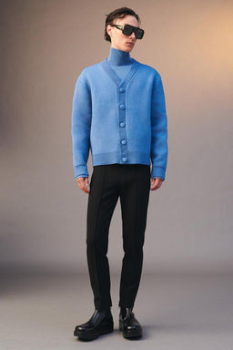 COMPACT KNIT CARDIGAN LIMITED EDITION