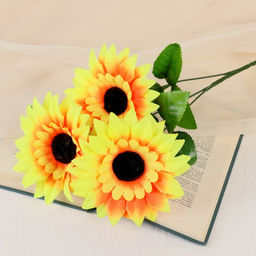 Цена за 10 шт. Цветы искусственные «Подсолнухи крупные», три бутона, 13×57 см, жёлтые