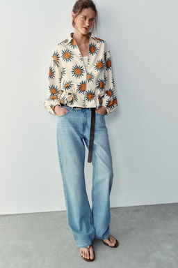 CHAQUETA BOMBER ESTAMPADA / Crudo / Verde