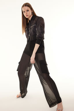 Siyah Regular Kal?p Organze Crop Bomber Mont TWOSS24MO00047