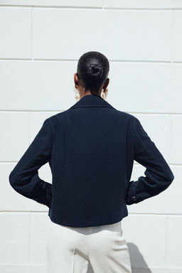 DOUBLE-BREASTED SHORT JACKET - Zara фото 5