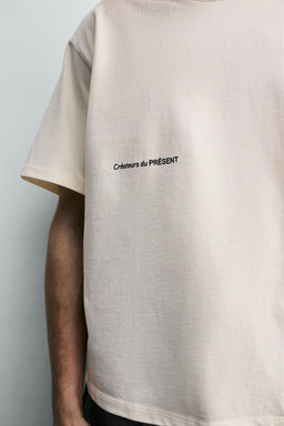 CAMISETA TEXTO PARCHES COMBINADOS / Blanco roto - Zara фото 6