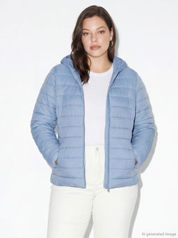 Kap??onlu Kad?n ?i?me Mont