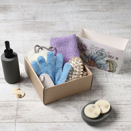 Подарочный набор Этель. Счастливой, полотенце 35?60 см, мочалка, щётка