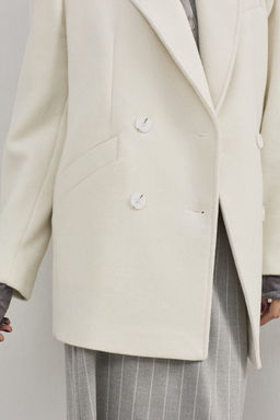 Пальто DAVA 7005 молочный фото 5