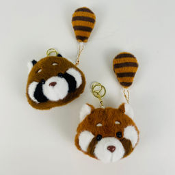 Мягкая игрушка Брелок Кошелек - Красная панда 12х10 см в ассортименте