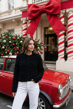 Siyah Yumusak Dokulu Puskullu Mont Triko H?rka TWOAW25HI00190