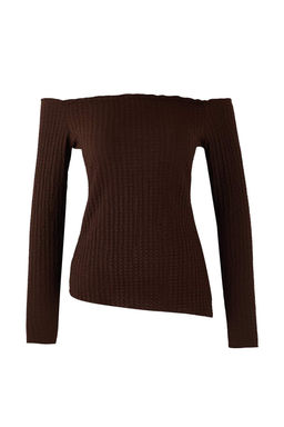 Kahverengi Carmen Yaka Dokulu Etek Ucu Asimetrik Orme Bluz TWOAW26BZ00286