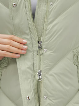 Куртка зимняя женская из овчина стильная и модная салатового цвета 7348Sl