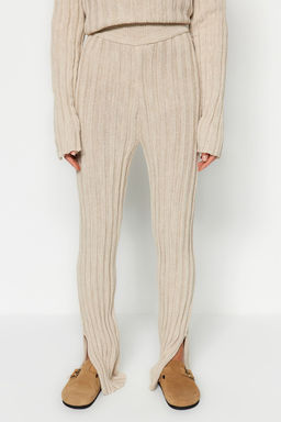 Tas Fitilli Pantolon Y?rtmac Detayl? Triko Alt-Ust Tak?m TWOAW24AU00013