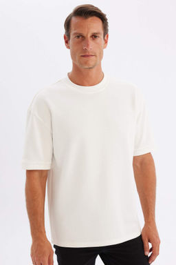 Oversize Genis Kal?p Bisiklet Yaka Ag?r Kumas Basic Duz K?sa Kollu Tisort - Defacto фото 3