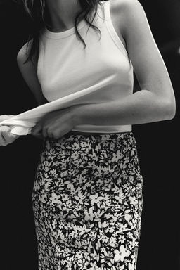 Falda de crepe - H&m фото 2