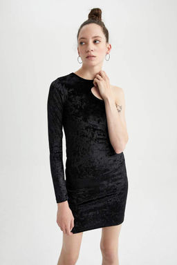 Облегающее велюровое мини-платье на одно плечо с длинными рукавами - Defacto фото 9