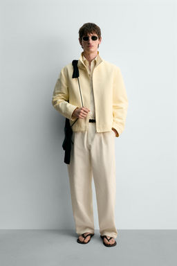 PANTAL?N STRAIGHT FIT PLIEGUES LIMITED EDITION / Blanco roto