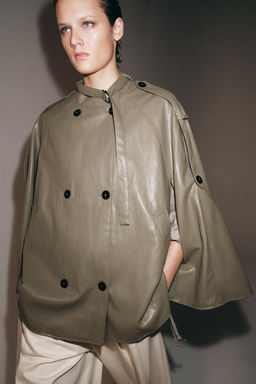 CHAQUETA CAPA EFECTO PIEL ZW COLLECTION / Gris topo - Zara фото 6