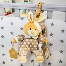 Подвеска мягкая на кроватку/коляску Крошка Я «Зайка в пижаме», с прорезывателем, от 3 мес.
