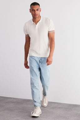 Ekru Regular Fit Cizgi Detayl? Dokulu Triko Polo Yaka T-Shirt TMNSS24PO00002