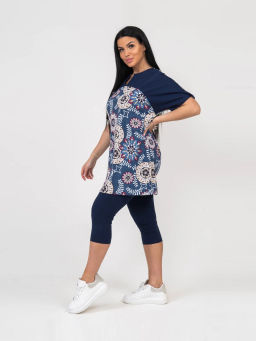 Костюм женский, цвет синий белый бежевый