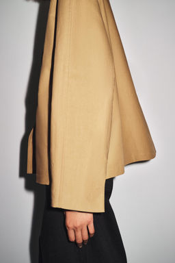 ZW COLLECTION MINIMAL SHORT TRENCH COAT