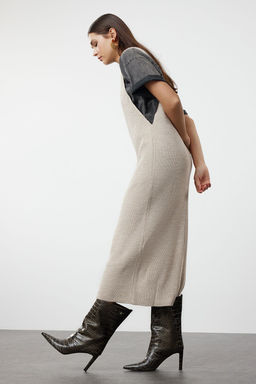 TRENDYOLMILLA Siyah Maxi Triko V Yaka Jile Elbise TWOAW24EL00011 фото 24