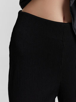 Брюки женские в черном цвете - Mark formelle фото 4