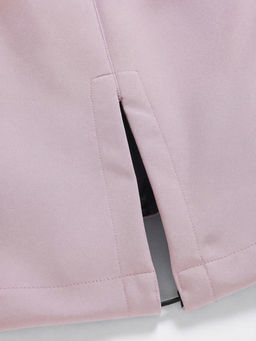 Парка женская софтшелл виндстоппер удлинённая с капюшоном розового цвета 9618_1R