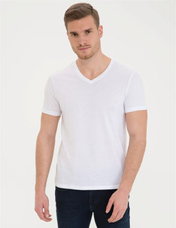 Beyaz Slim Fit V Yaka Basic Ti__rt