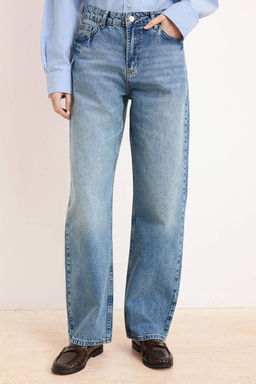 Mavi Yuksek Bel 100% Pamuk Baggy Jeans TWOSS26JE00141 - Trendyolmilla фото 5