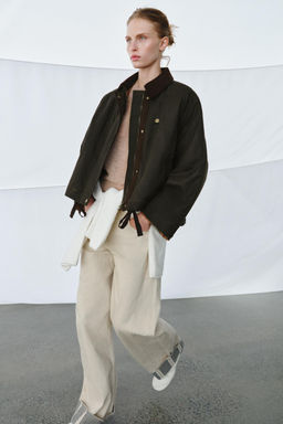 CHAQUETA ENCERADA ZW COLLECTION / Khaki - Zara фото 6