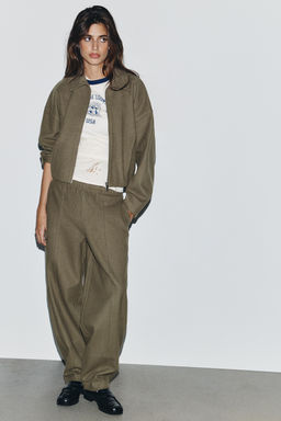 SOFT STRAIGHT-LEG TROUSERS