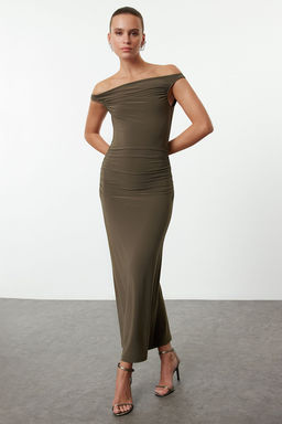 TRENDYOLMILLA Haki Vucuda Oturan Carmen Yaka Orme S?k Elbise TPRAW25EL00025 фото 8