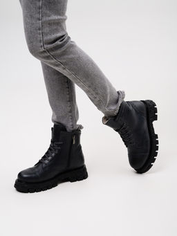 Ботинки 319.PODYUM141bl.Вакса черная/шерсть